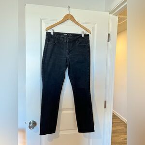 Mid-Rise Jeans